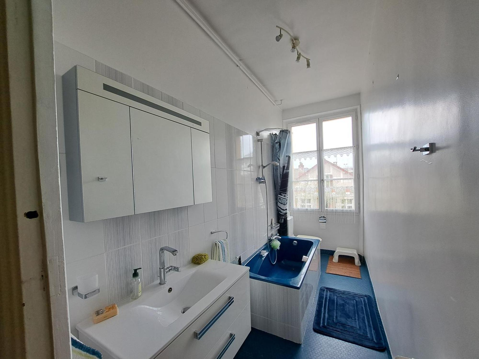 Les Chambres De Lucie-B&B - Petit Dej Inclus - Parking Prive - Proche Gare Versailles Pokoj fotografie