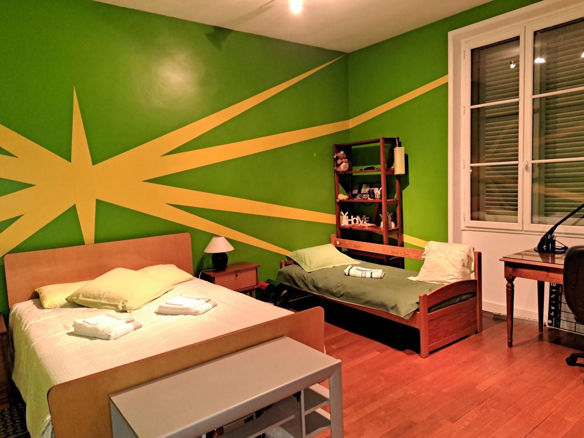 Les Chambres De Lucie-B&B - Petit Dej Inclus - Parking Prive - Proche Gare Versailles Pokoj fotografie