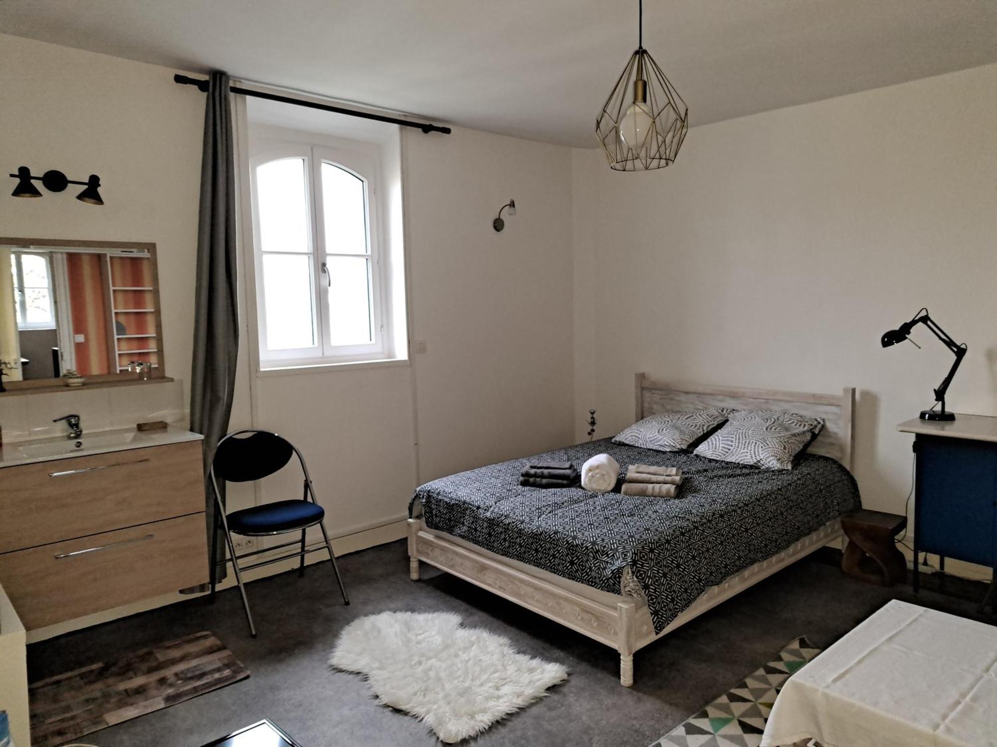 Les Chambres De Lucie-B&B - Petit Dej Inclus - Parking Prive - Proche Gare Versailles Exteriér fotografie