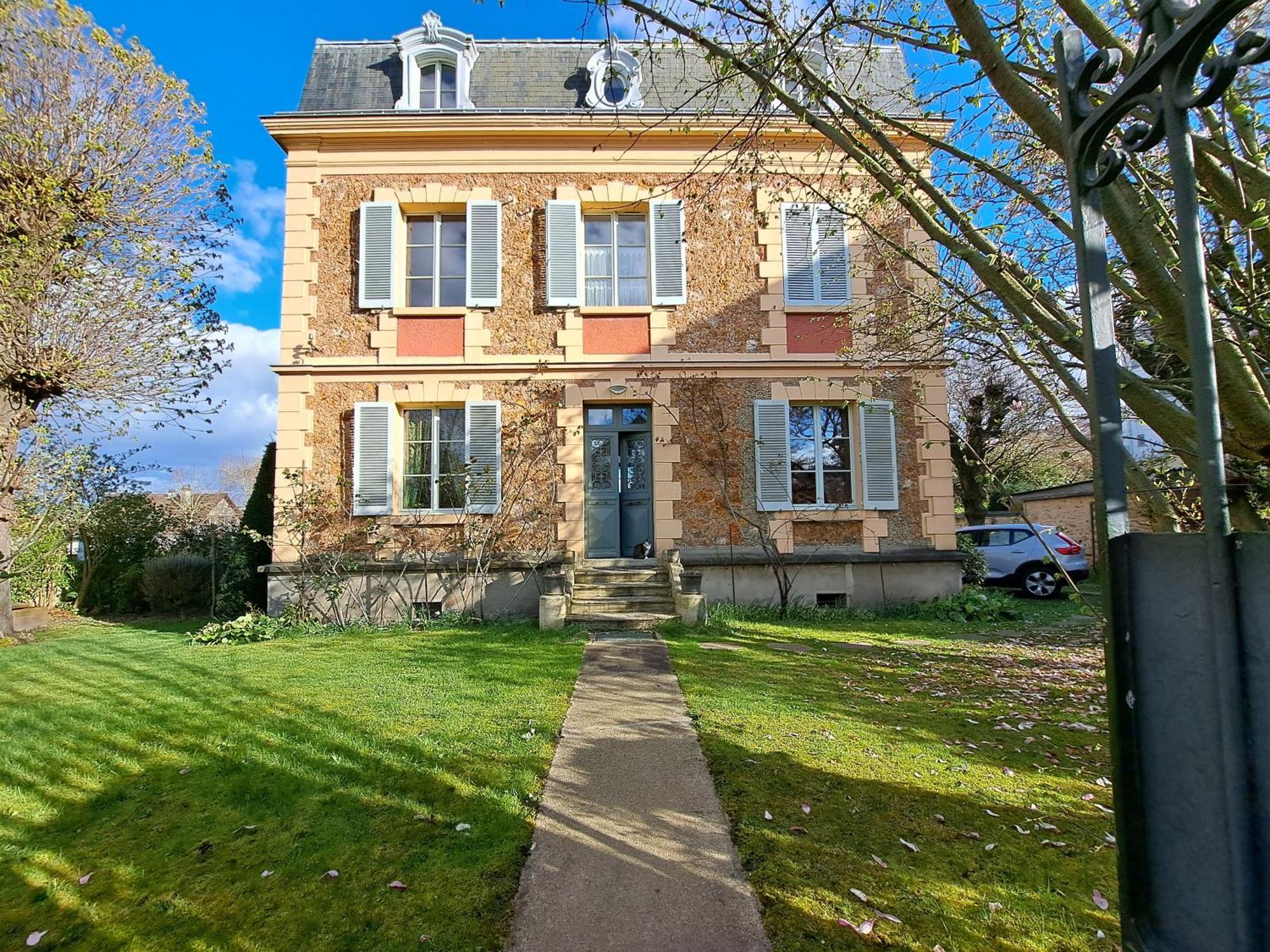 Les Chambres De Lucie-B&B - Petit Dej Inclus - Parking Prive - Proche Gare Versailles Exteriér fotografie